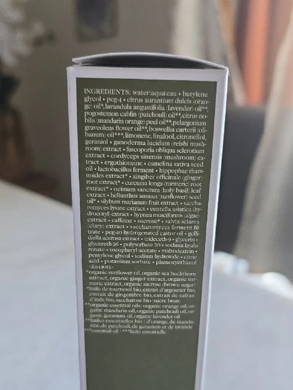 Mega-Mushroom Relief & Resilience Soothing Treatment Lotion - Olive Green